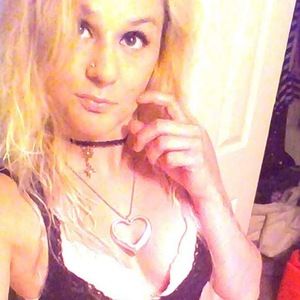 Meet your Posher, Pearl